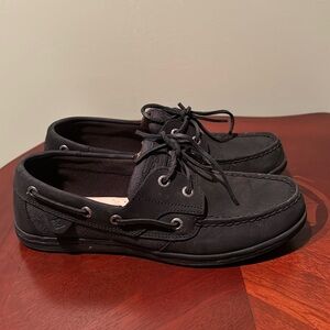 Women’s sperry boat shoes